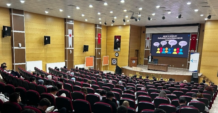 Sektör Günleri: CV Hazırlama ve Mülakat Teknikleri Semineri Fakültemizde Gerçekleştirildi