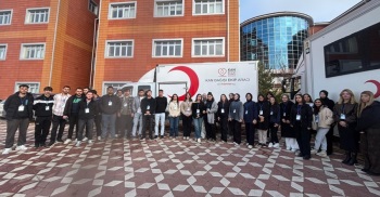 İİBF’de Kan Bağışı Kampanyasına Büyük İlgi