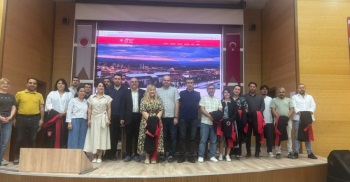 Fakültemizde Yeni Atanan ve Görevde Yükselen Akademik Personele Cübbeleri Giydirildi